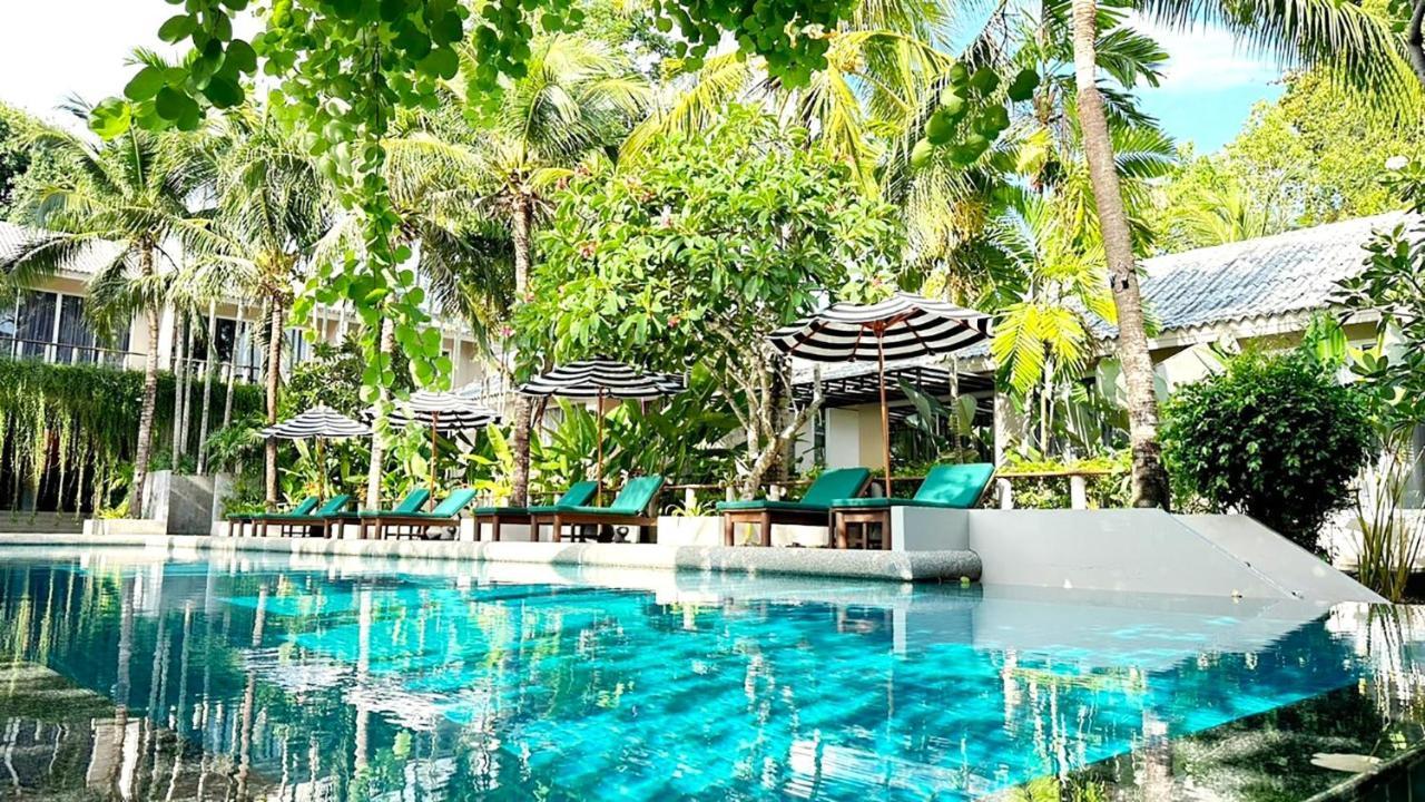 Signature Phuket Resort Chalong Exterior foto